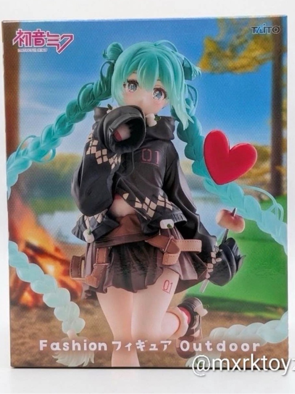 Hatsune Miku Fashion Outdoor Figure - Teal Hair Collectible